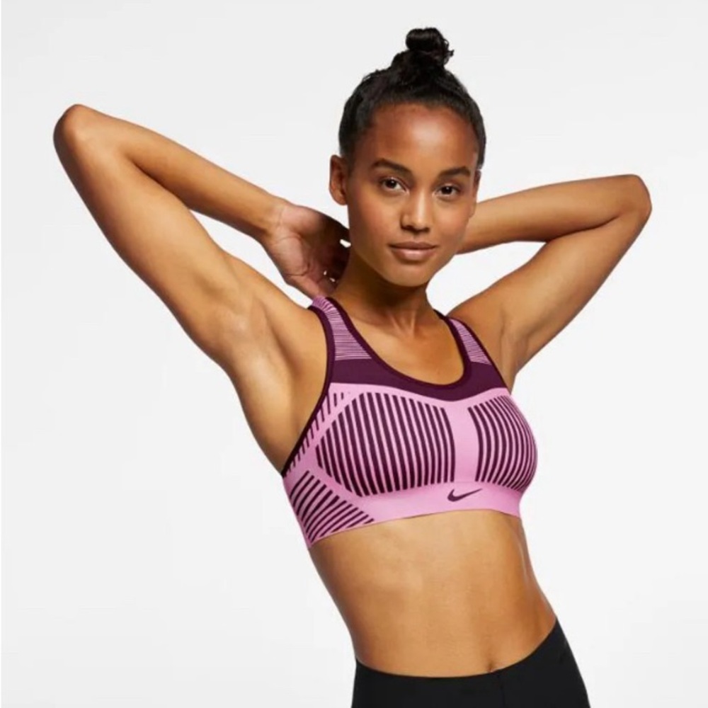 Nike fly knit sports bra